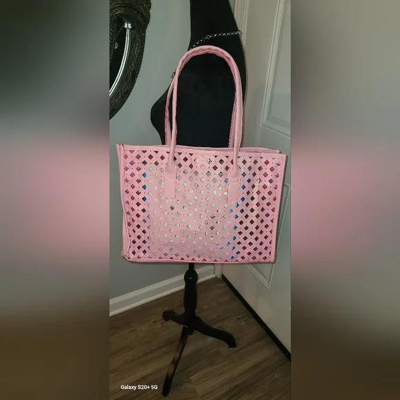 Elizabeth Arden summer hang bag - Picture 2 of 6